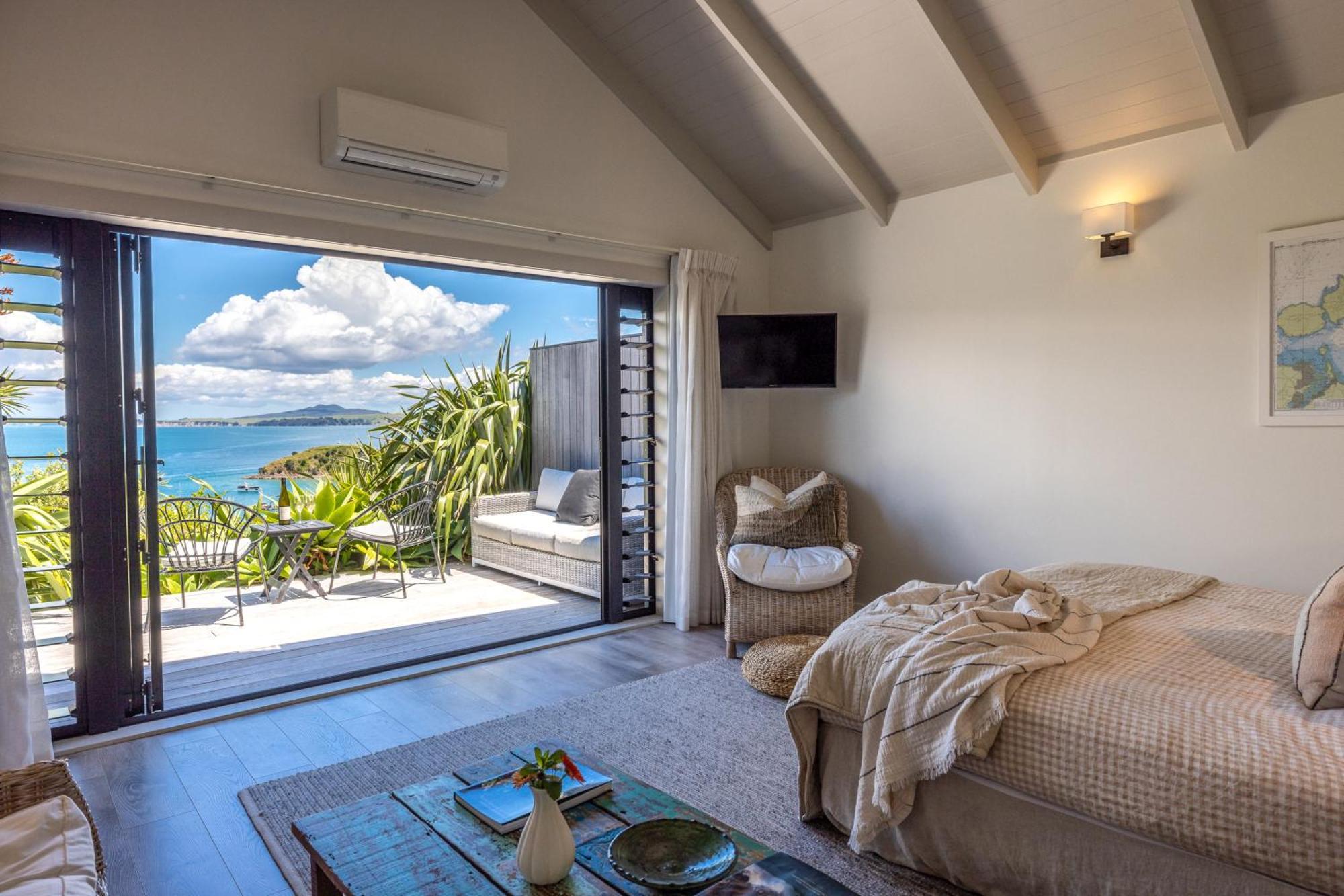The Moorings Studio Apartments Oneroa Экстерьер фото
